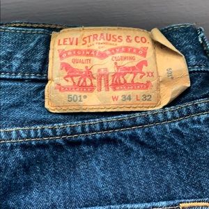 LEVIS